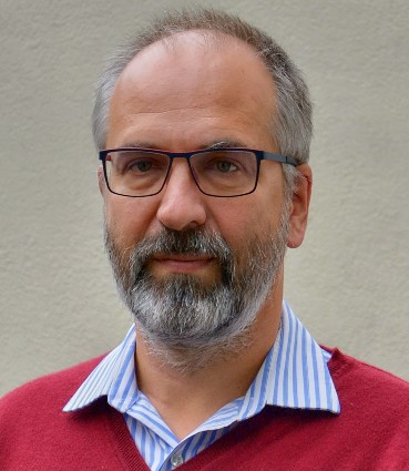 Professor Aleš RYŠKA